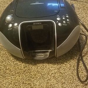 Jensen CD Player
